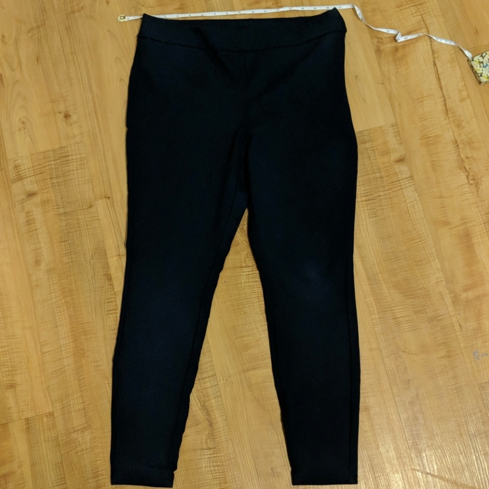 Navy skinny legging pants